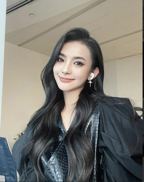 洛杉矶楼凤.png